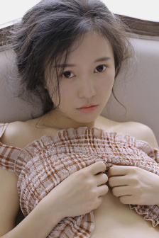 年轻的阿姨在线免费观看